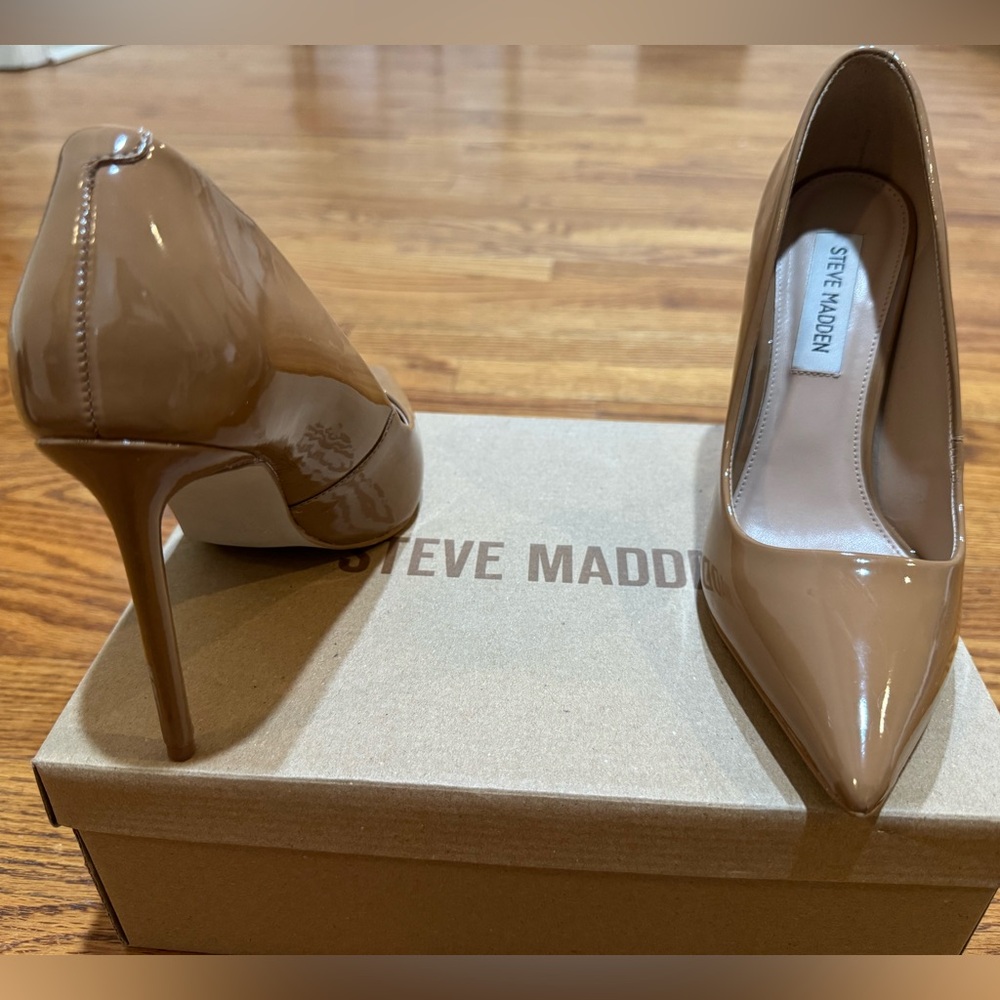 Steve Madden Vala pumps